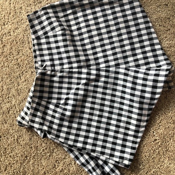 Black and White Gingham Skort - Picture 3 of 4
